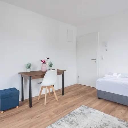 G-living - Theodor Heuss Str *